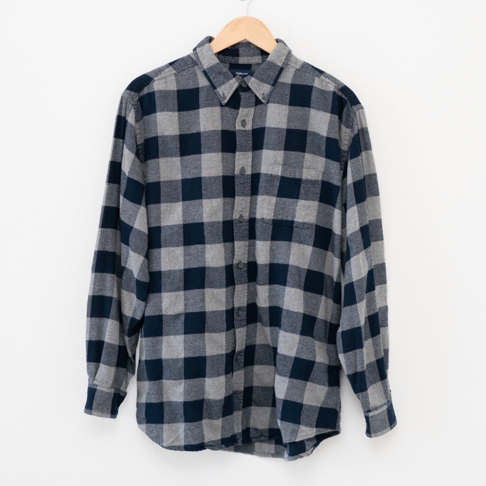 Croft & Barrow Men's Navy and Gray Buffalo Check Flannel Shirt Size Large